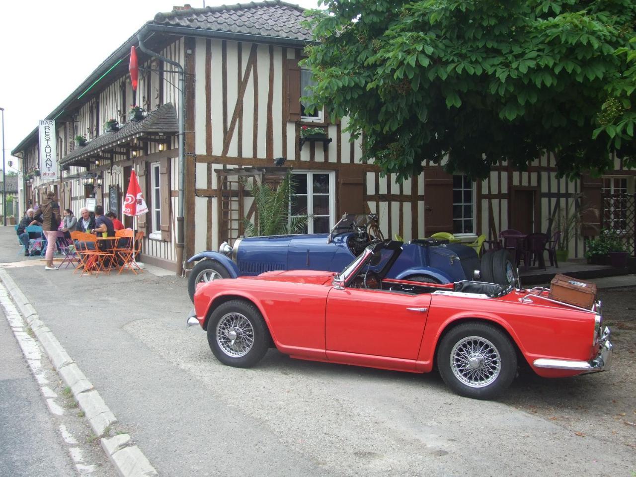 La Petite Auberge Chatelraould-Saint-Louvent 외부 사진